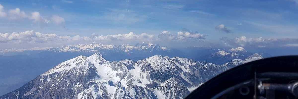 Flugwegposition um 10:19:59: Aufgenommen in der Nähe von Gemeinde Ferlach, Ferlach, Österreich in 2334 Meter